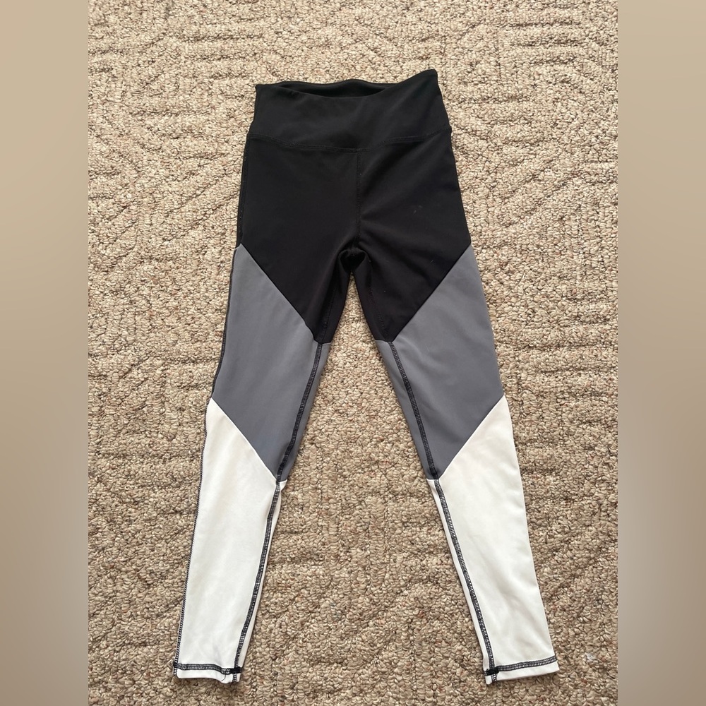girls athletic leggings